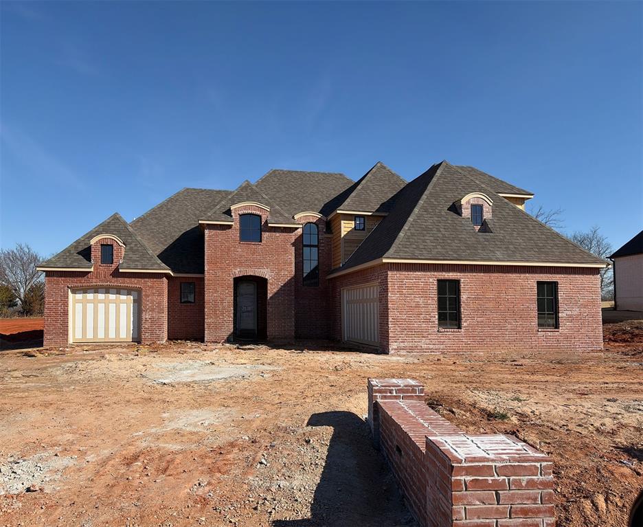 3748 Plan || New ARCH style exterior || TRANSITIONAL interior finishes. SELECTIONS STILL AVAILABLE - CLOSING IN 3-4 MONTHS! Mid-construction homes are the perfect opportunity to personalize your home and still move quickly! Secure the home today to maximize your available selections! Executive quality includes completing 1,200+ checklist items during construction, 100+ hours of detailed punch out prior to closing, and experienced warranty service after closing.