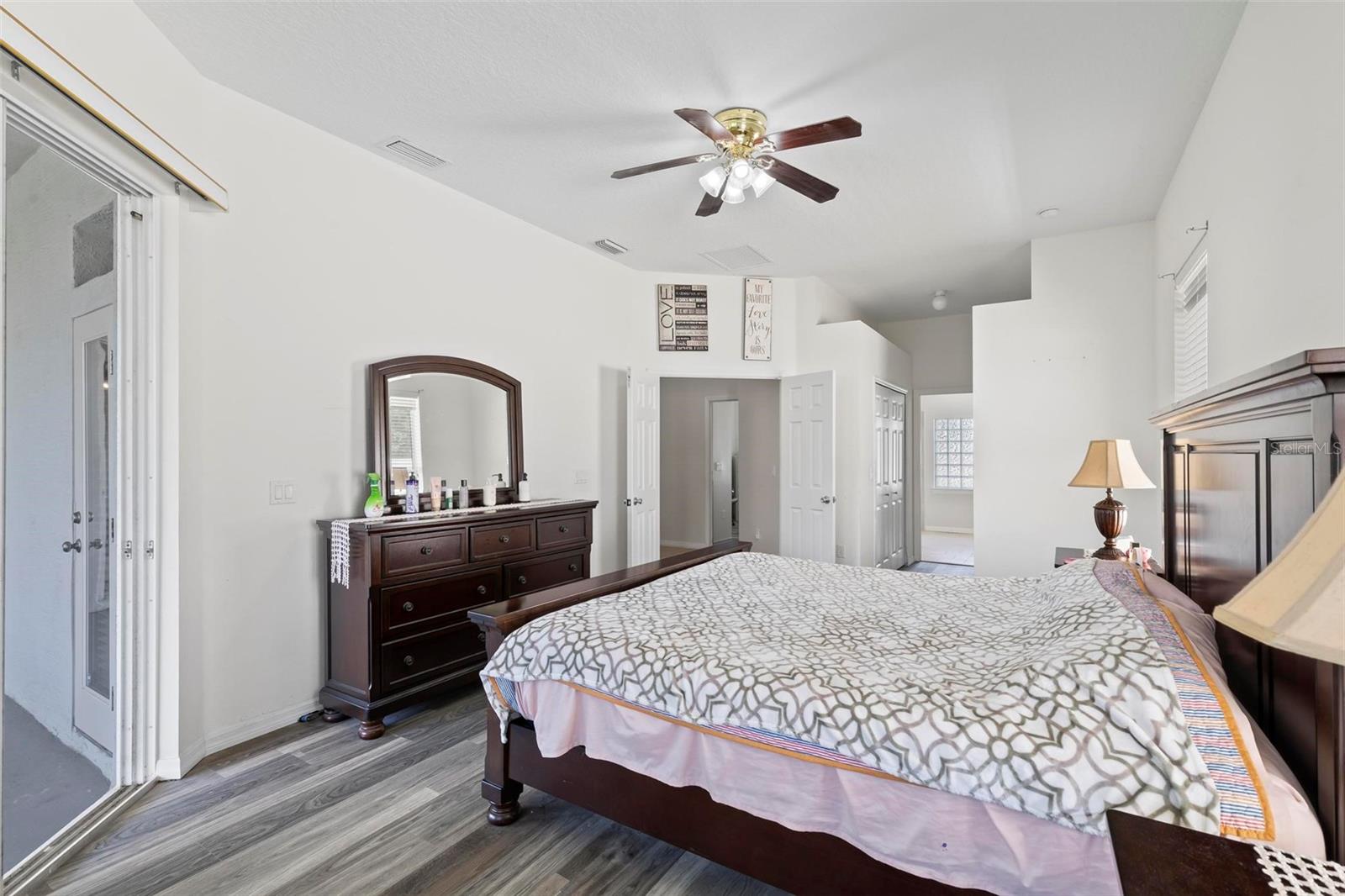 18 Buttonwood Lane