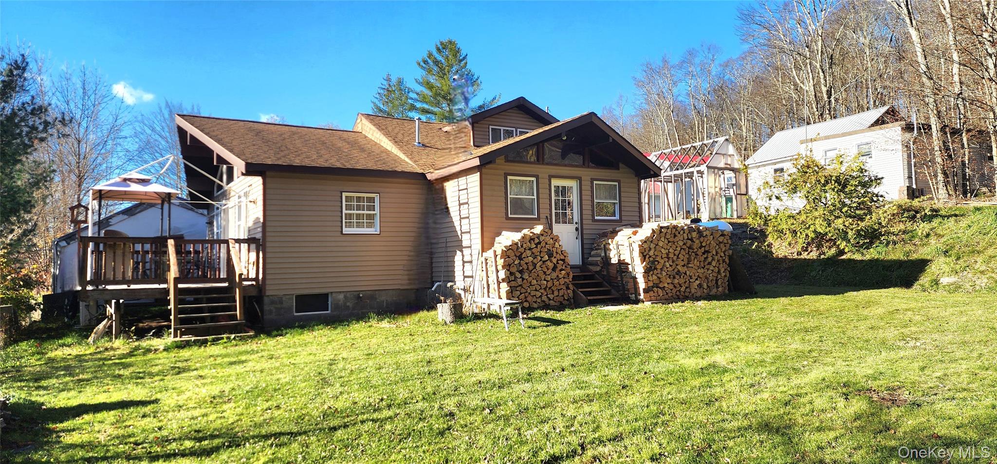 371 Kelly Bridge Road 373