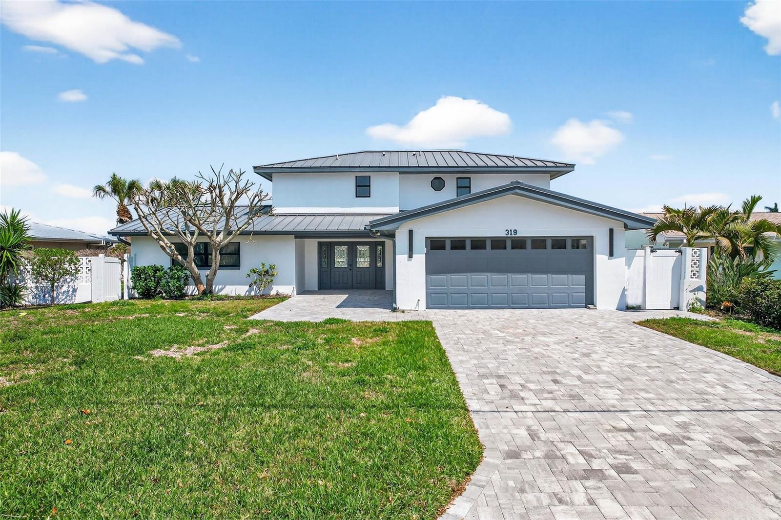 319 Midway Island, Clearwater, FL