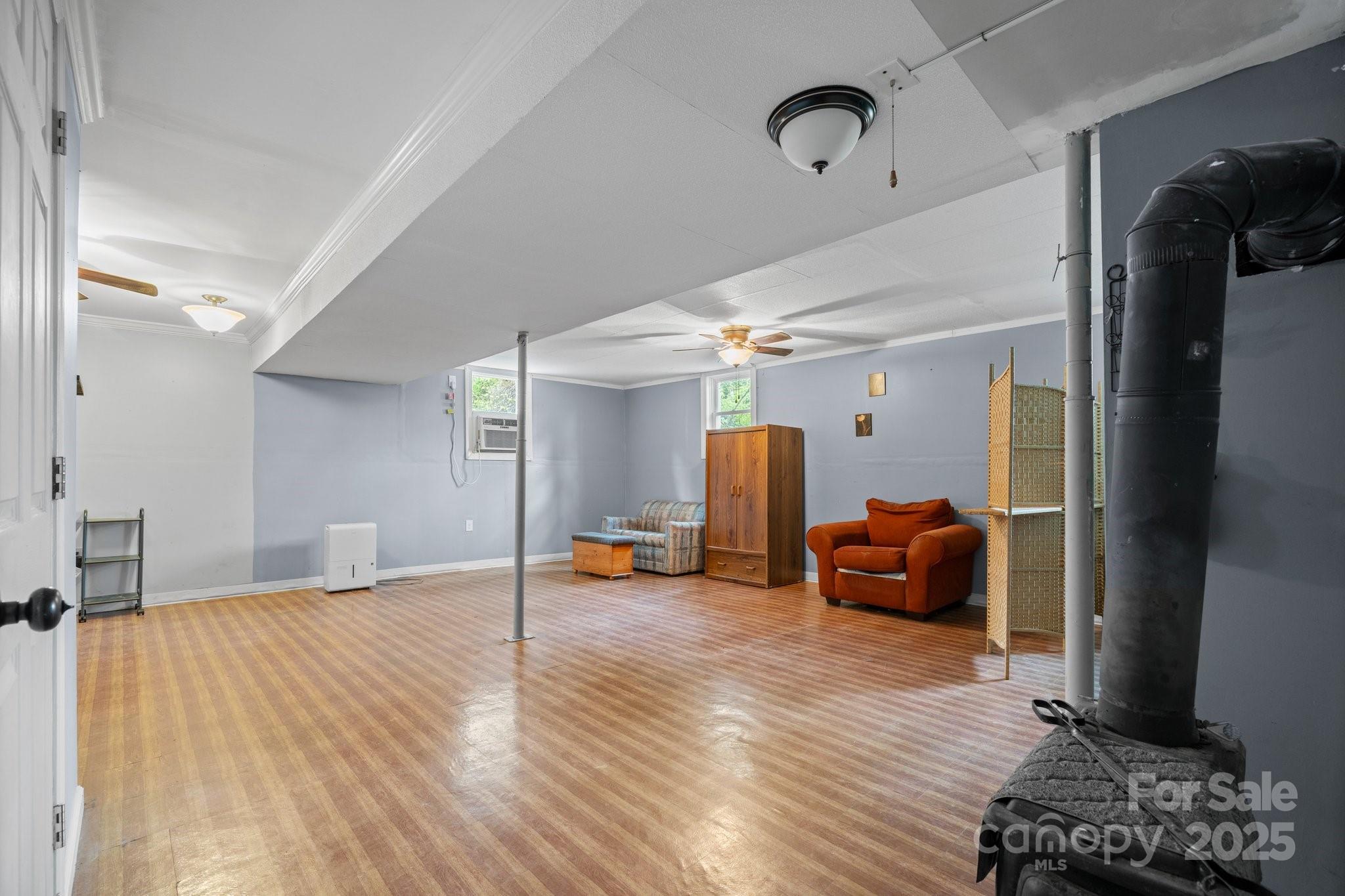 332 Swanson Drive SW
