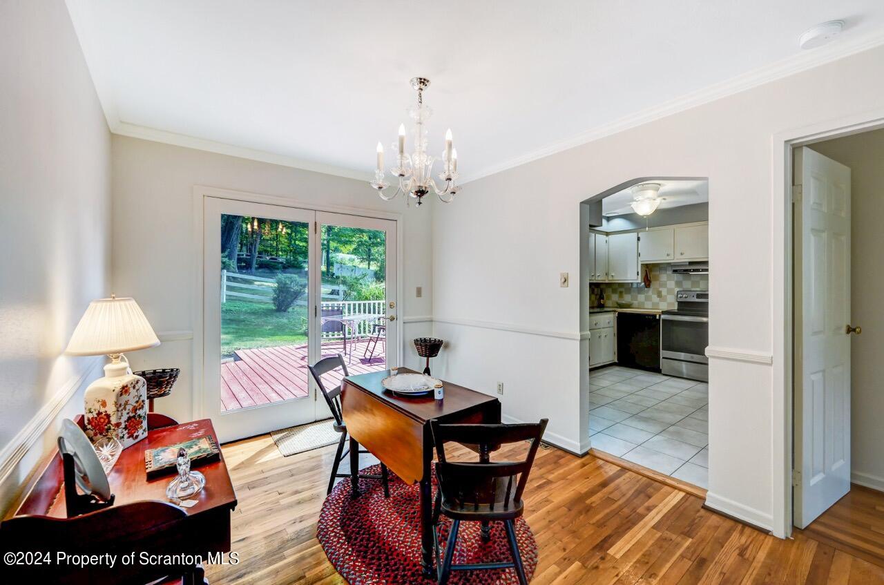 100 Buckhill