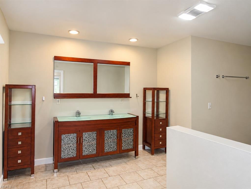 111 S Ridgeley Road
