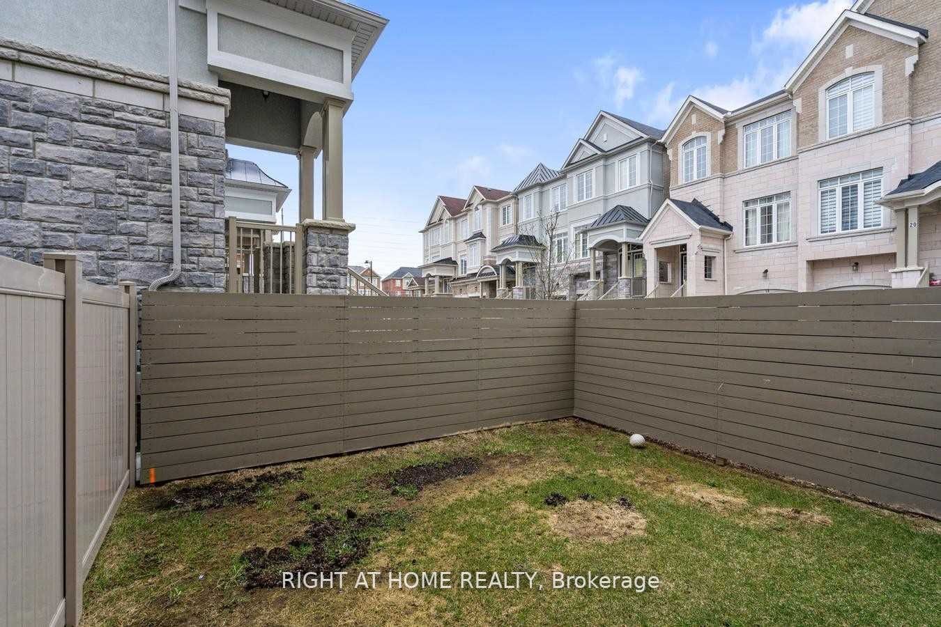 22 Kingsville Lane