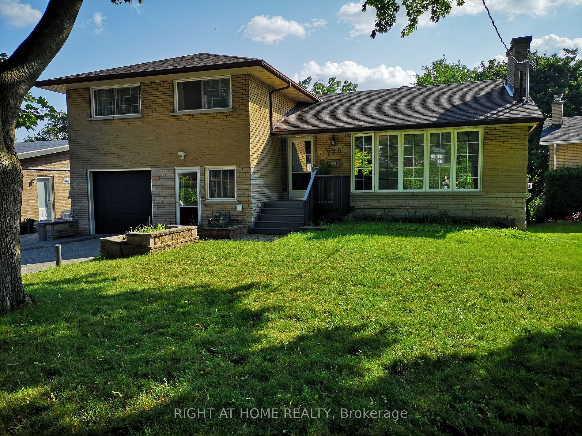 276 Kaiser Cres
