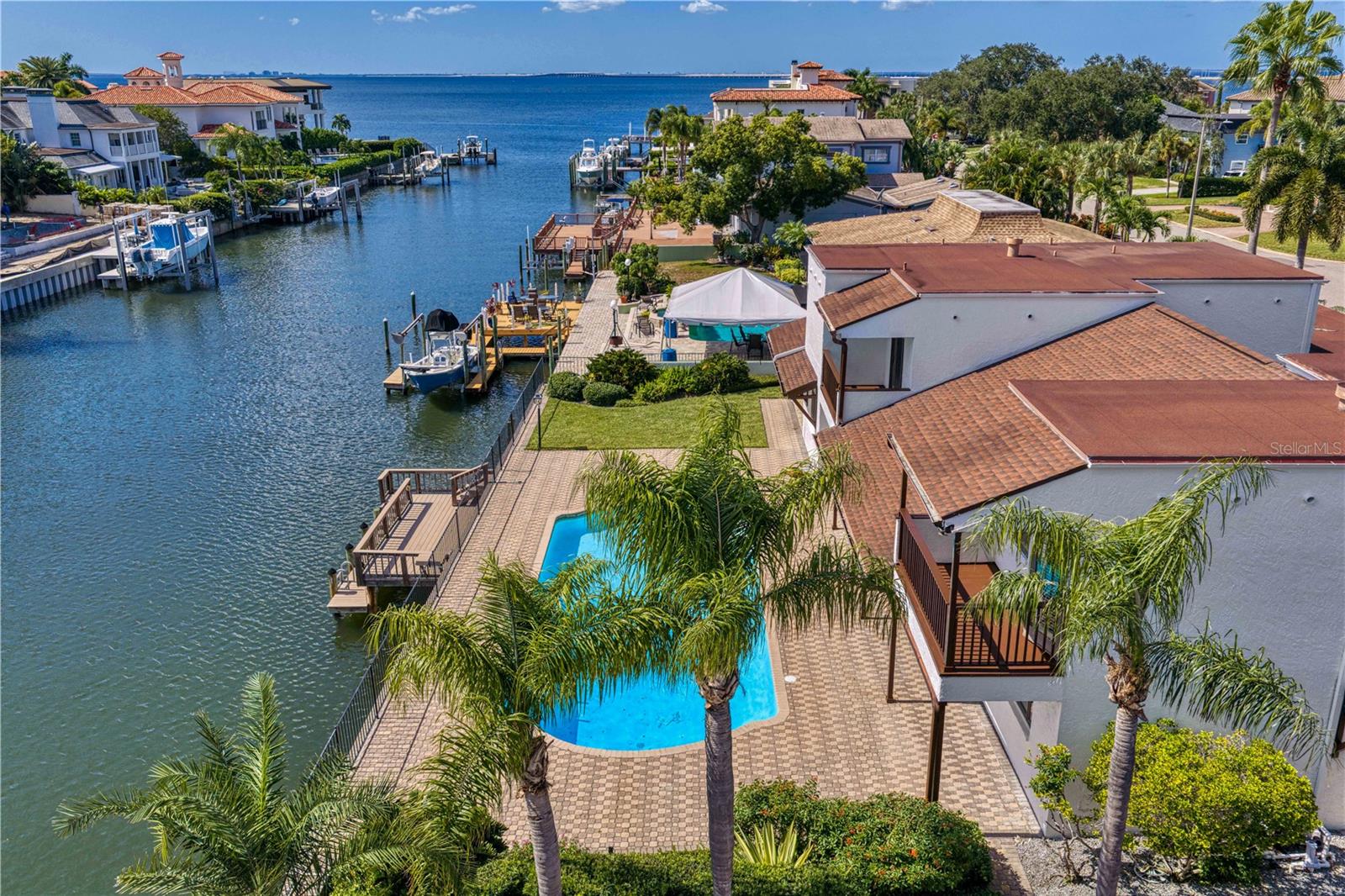 4922 W Bay Way Place, Tampa, FL