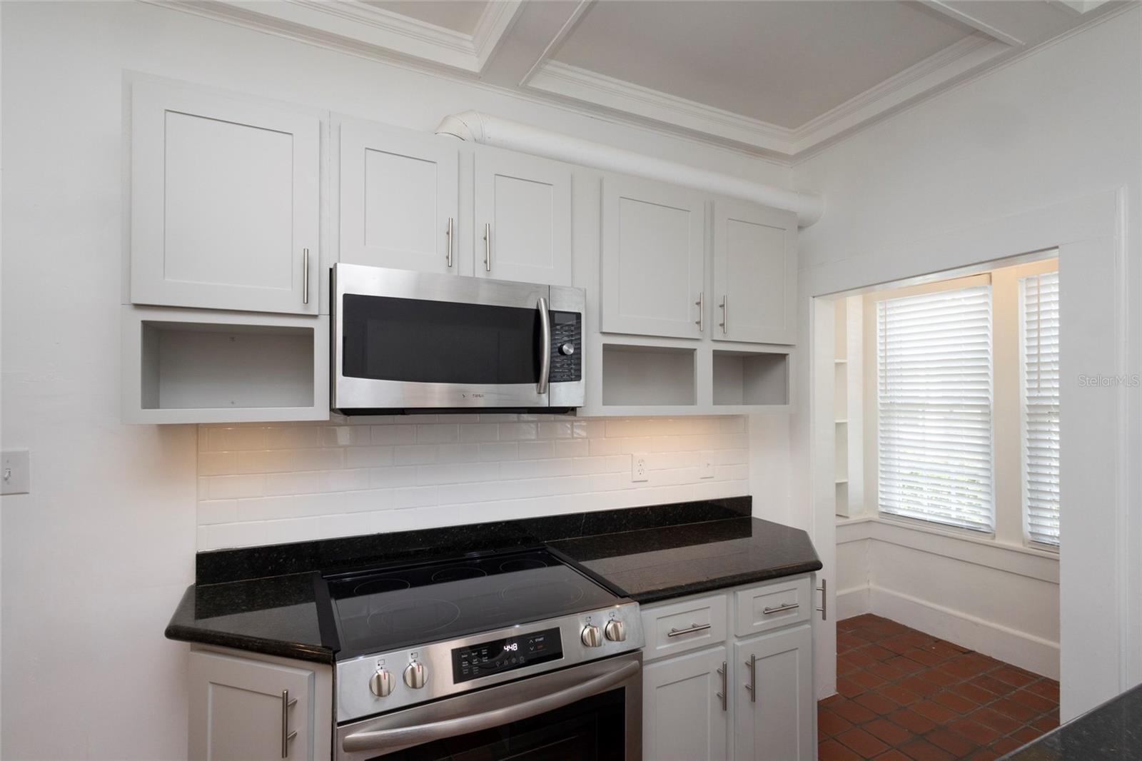 3012 W Sitios Street