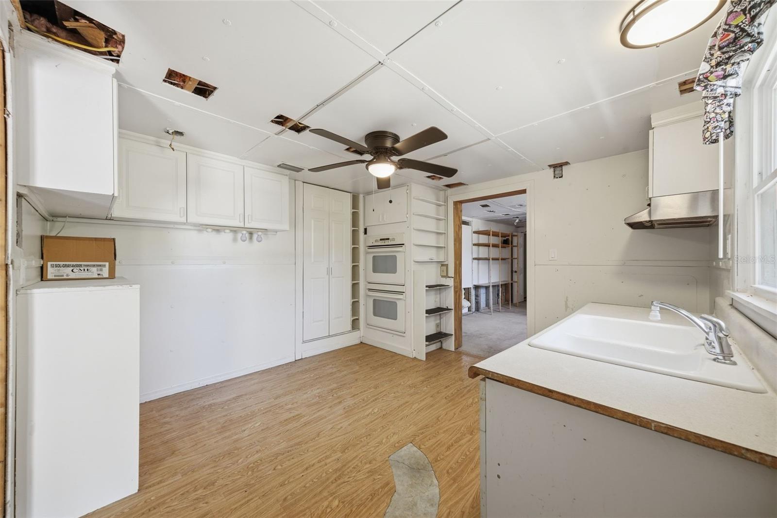 11410 Thomas Road