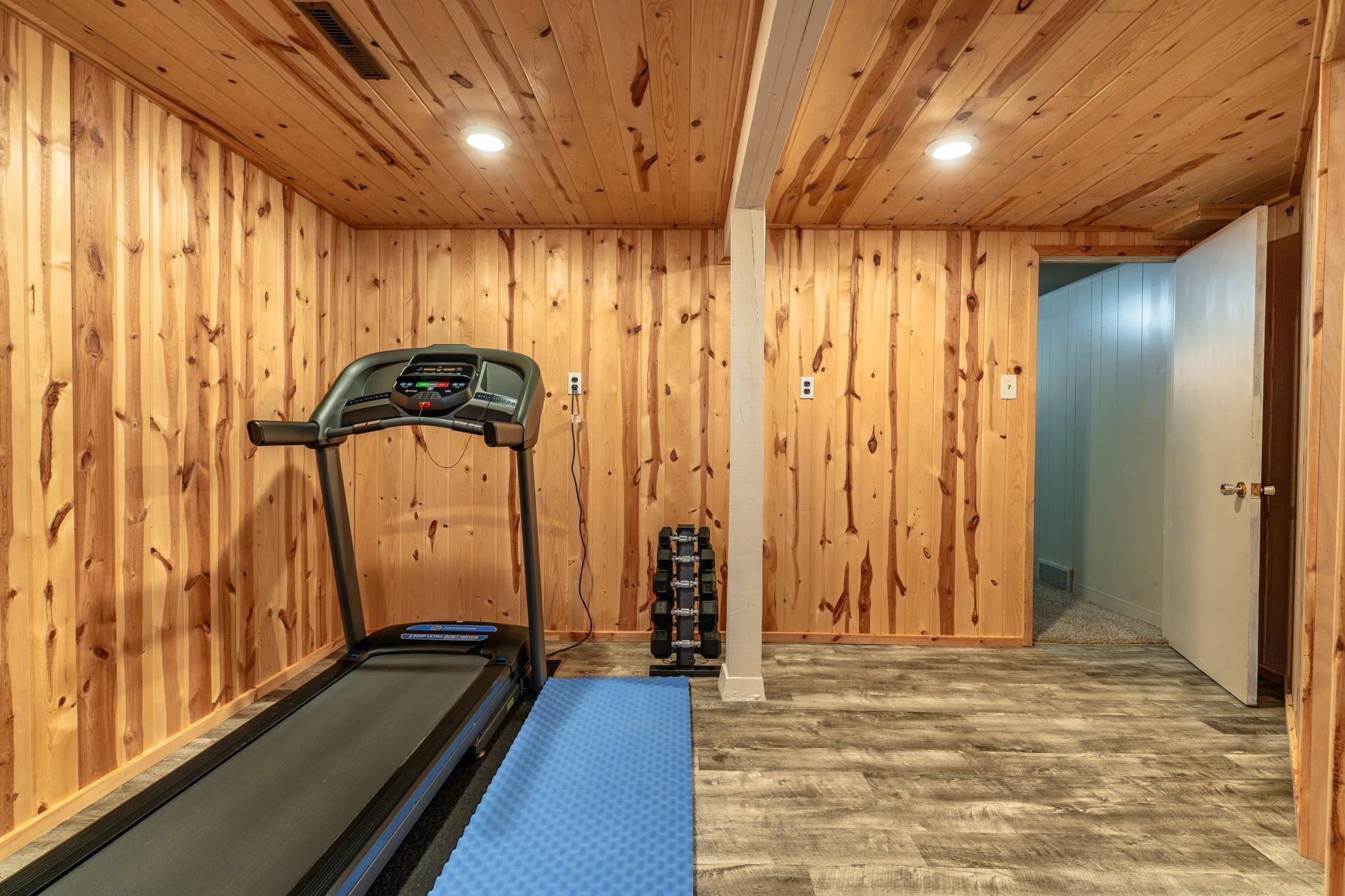 509 W Douglas Avenue