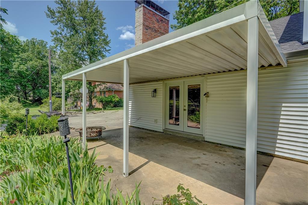 6830 NW Prairie View Road