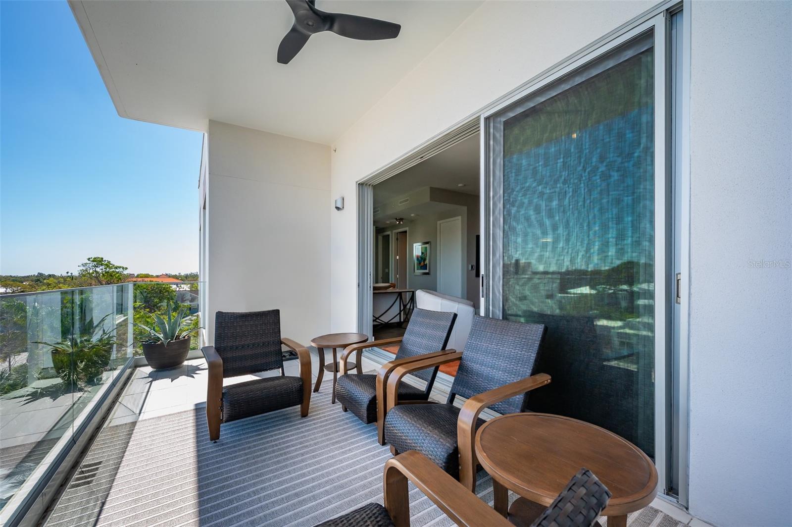 635 S Orange Avenue 404