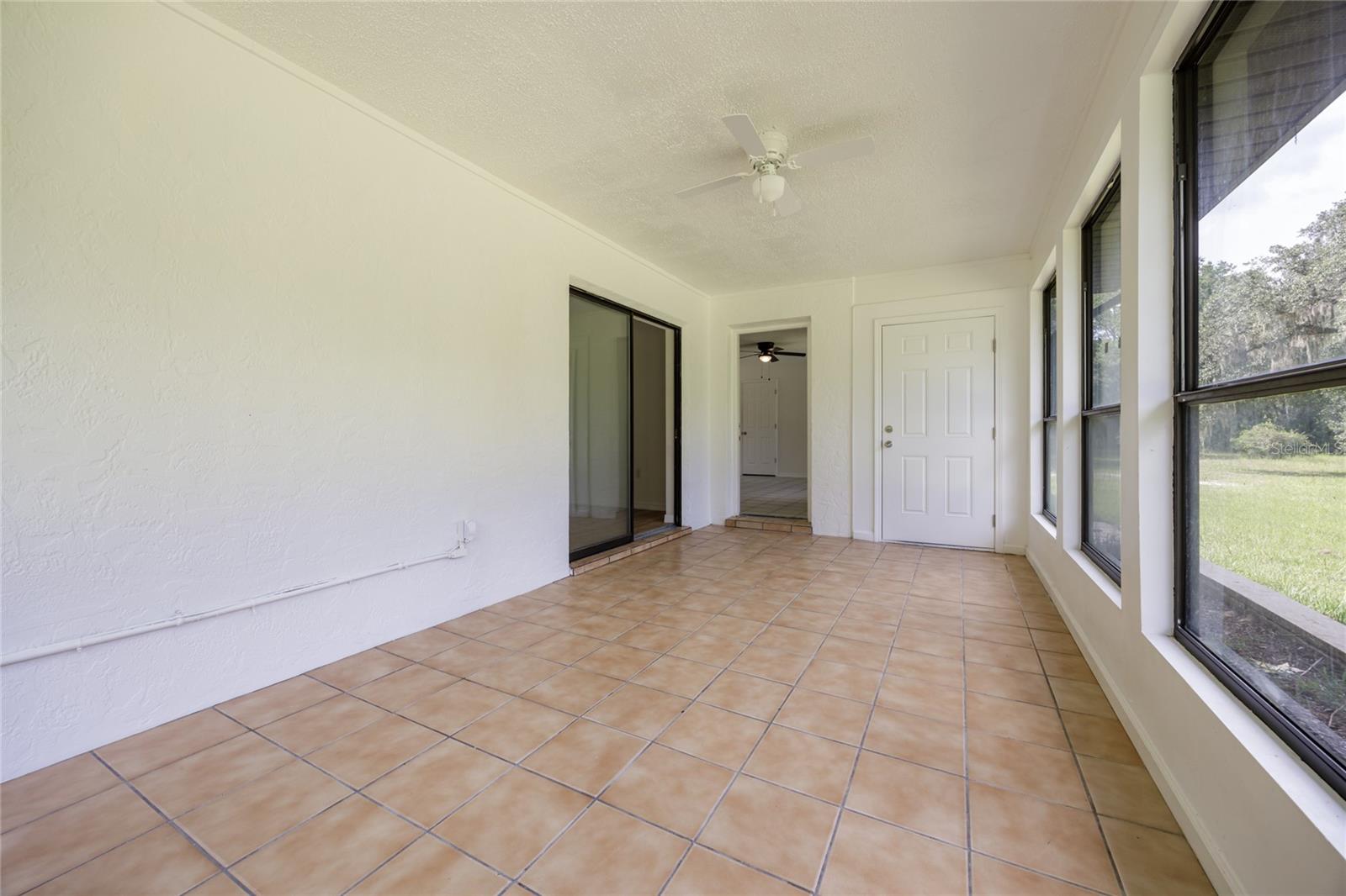 3207 E Withlacoochee Trail