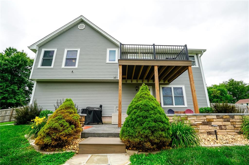 101 Shasta Daisy Drive