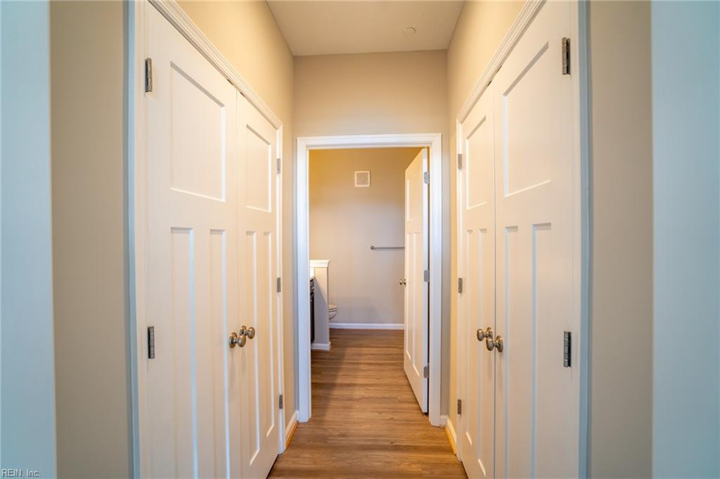 1504 Kathy Ann Way E 1504