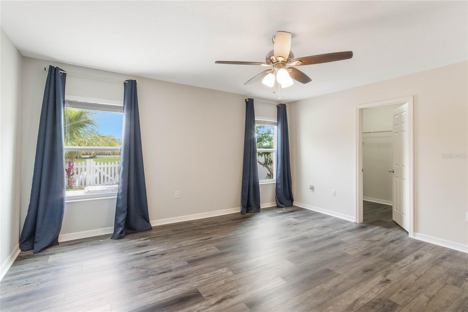 4602 Harvest Row Lane