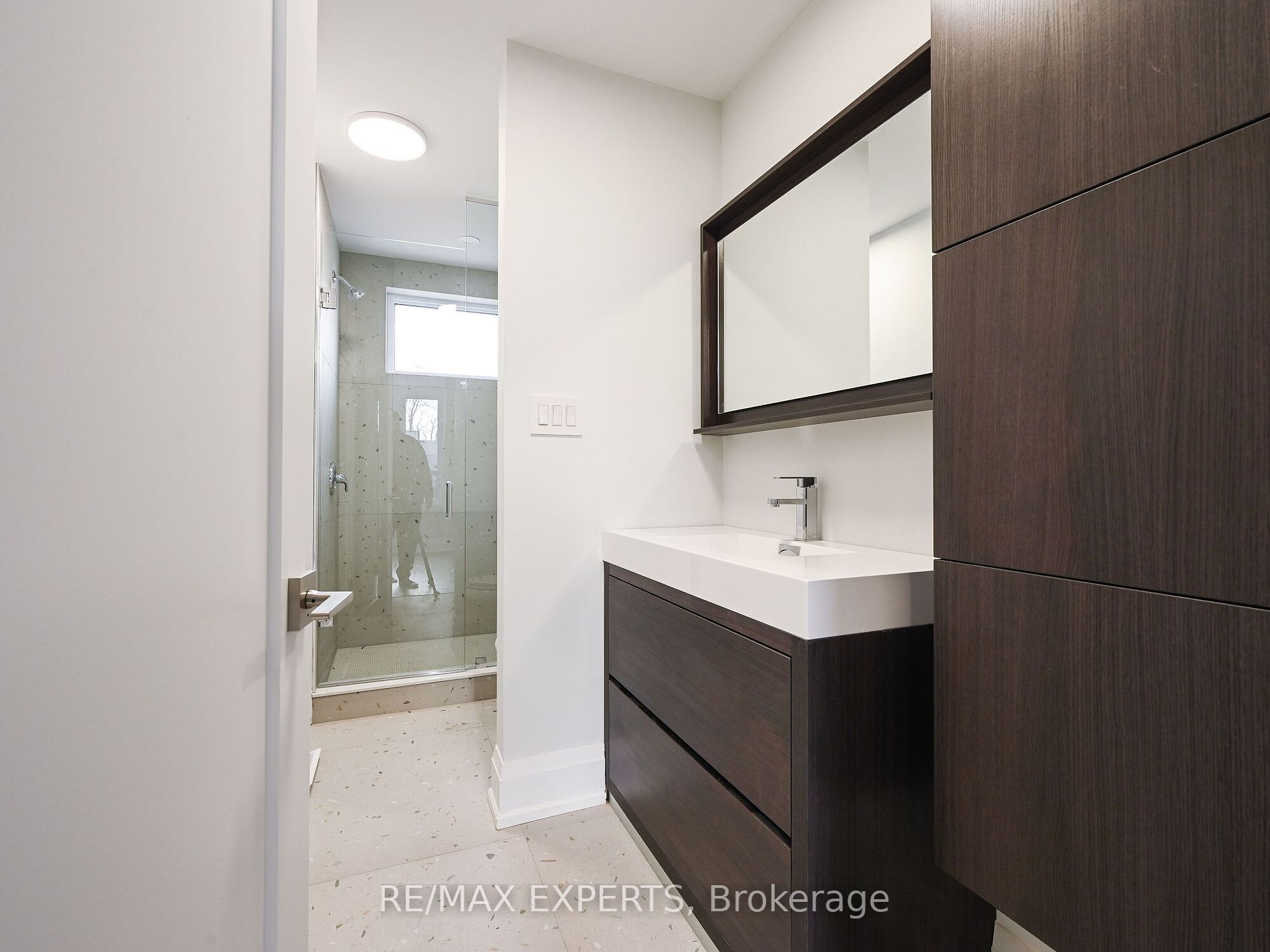78 Teignmouth Ave LANEWAY