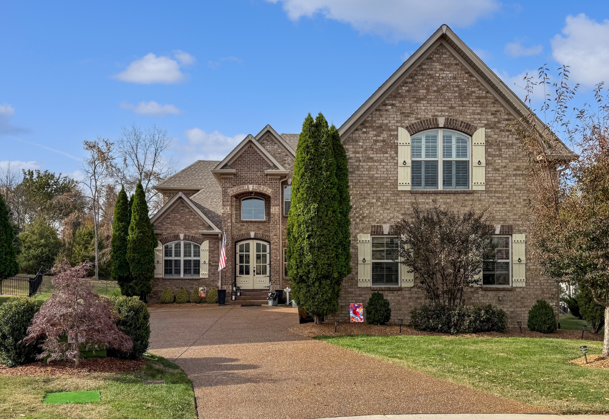 1054 Five Coves Trce