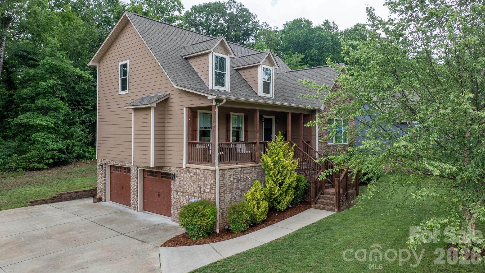 124 Maplewood Court