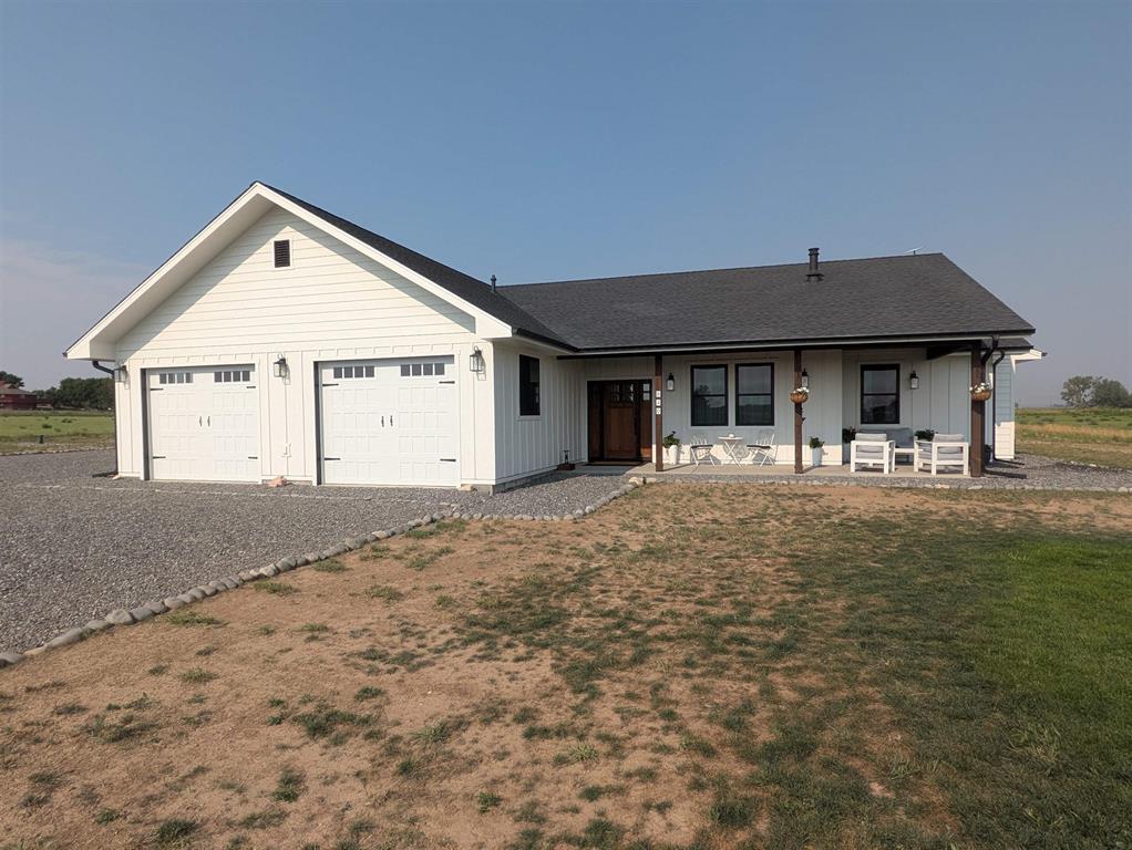 840 Lavender Ln