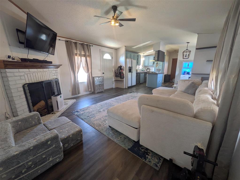 1089 Penny Rd