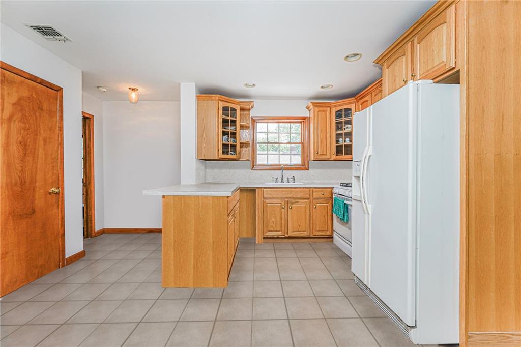 74 Longfellow Avenue