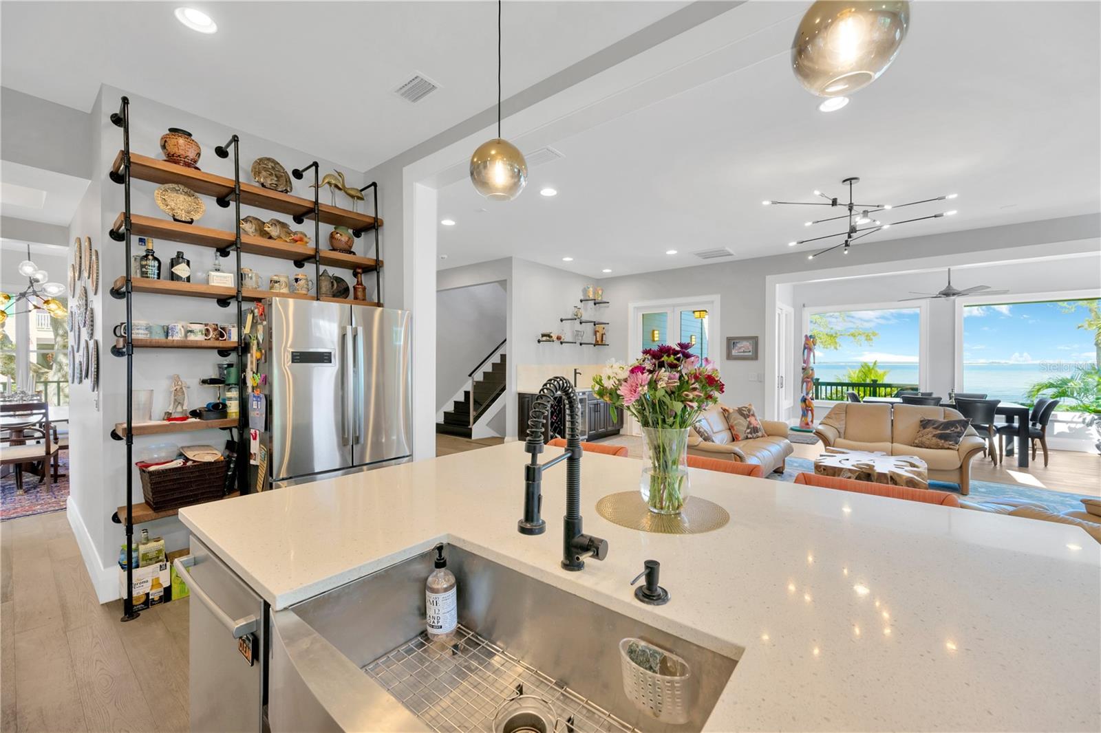 2802 Northpointe Lane