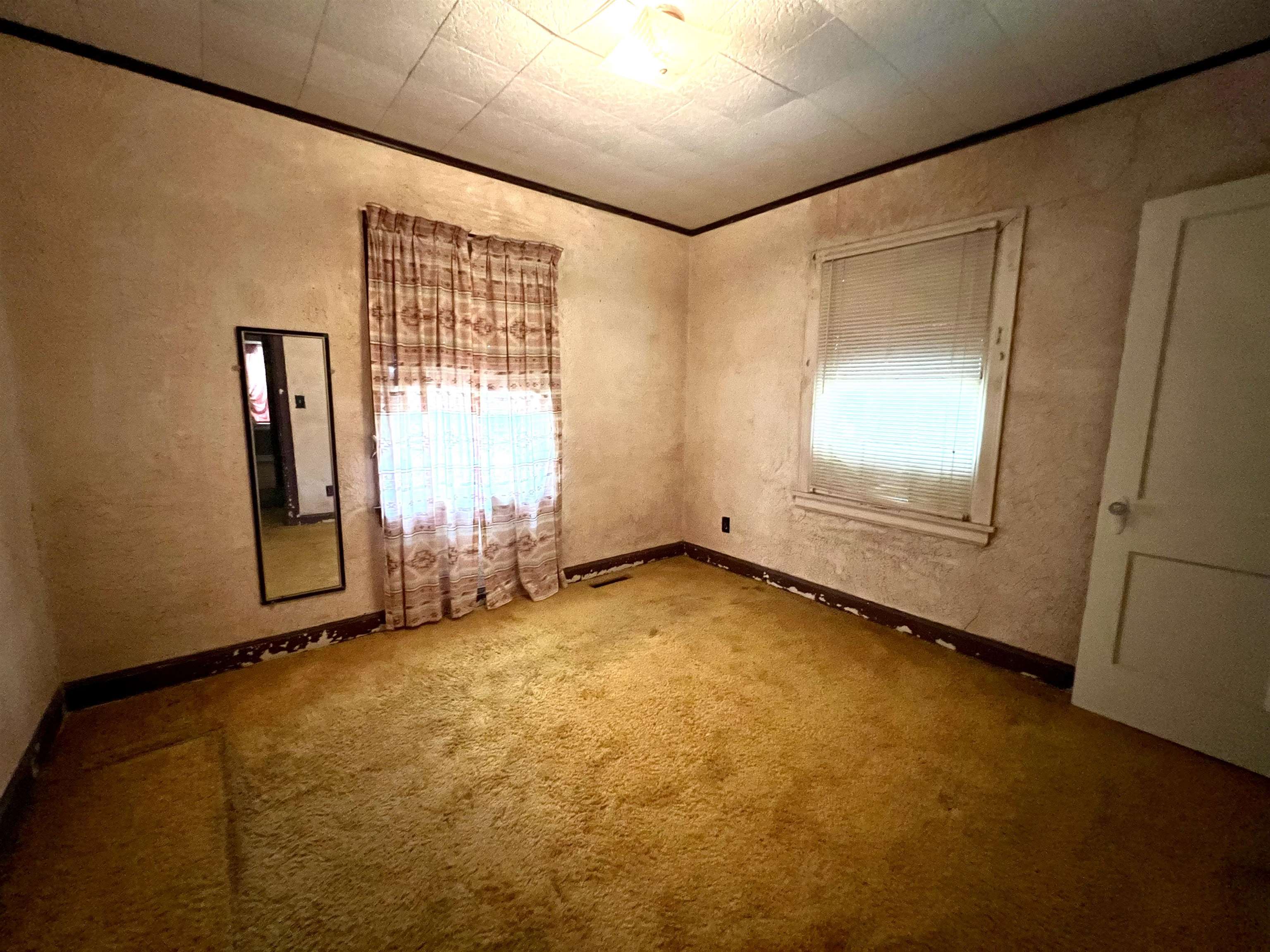 3224 N 8th