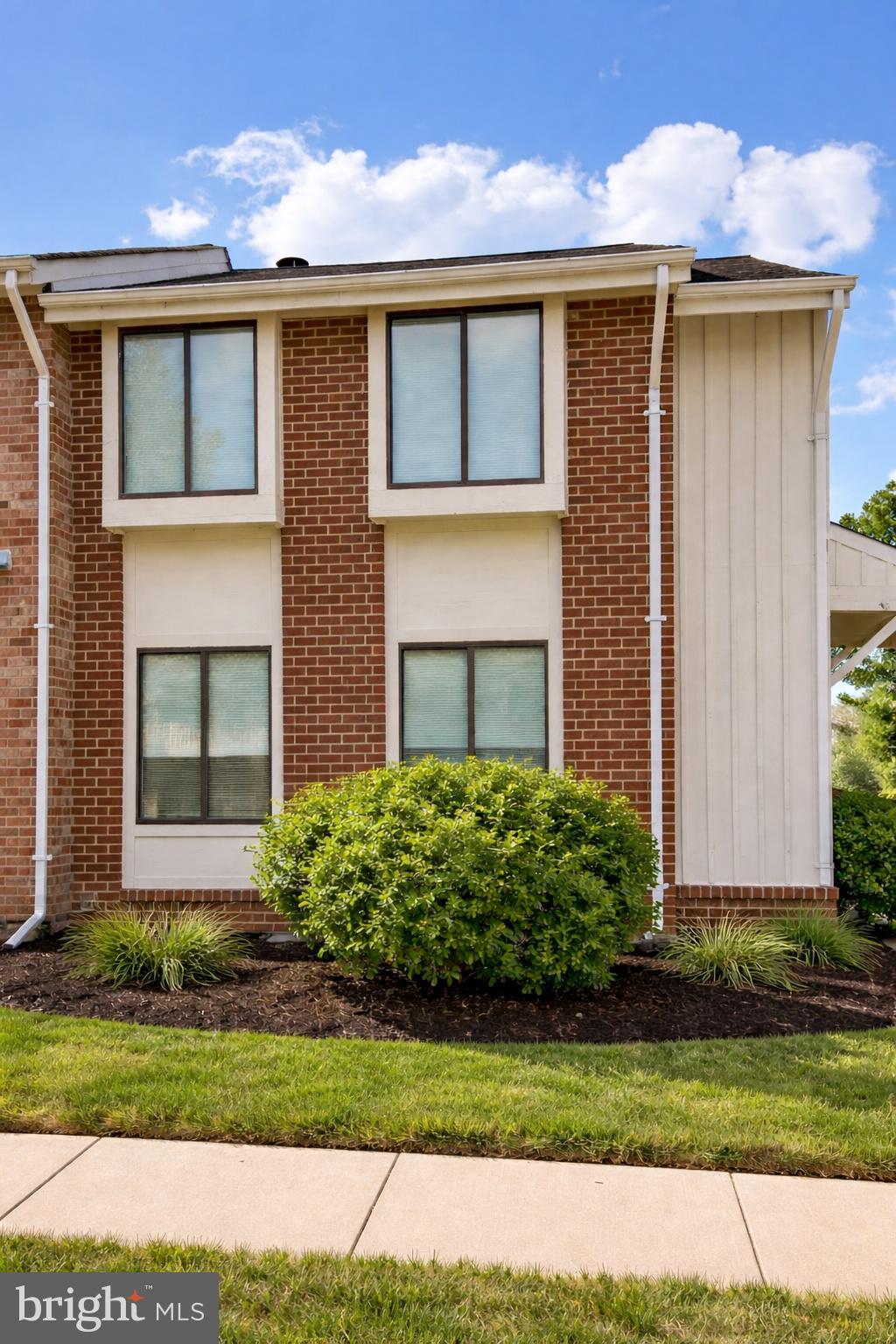 2112 Berger Pl  