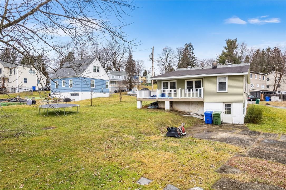 1 Ryerson Avenue