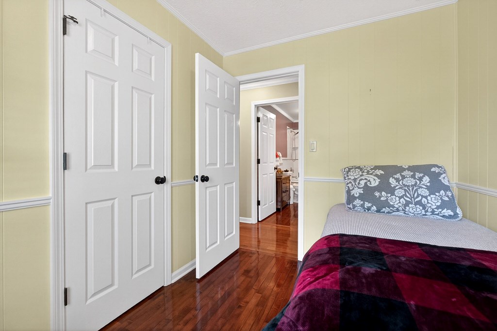 80 Hidden Hollow Ln