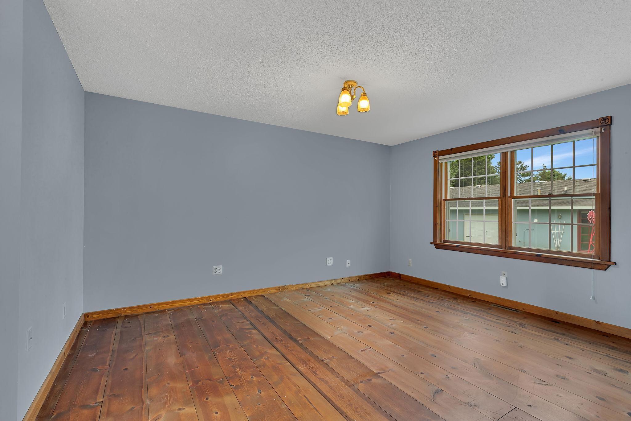 10315 Ferry Point Place NW