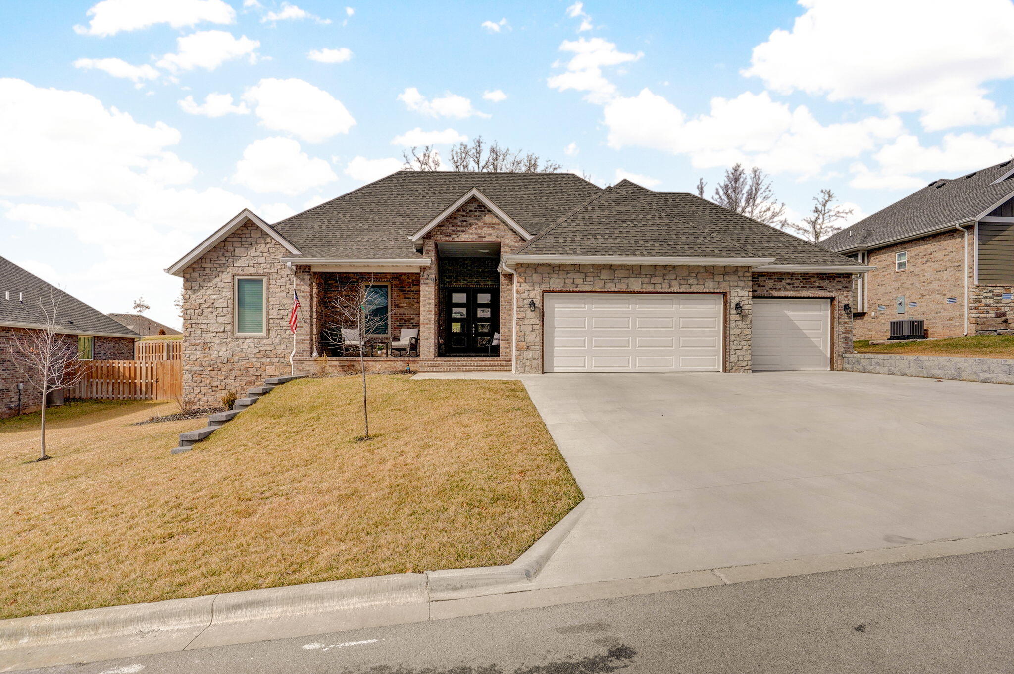 129 N Glengary Drive