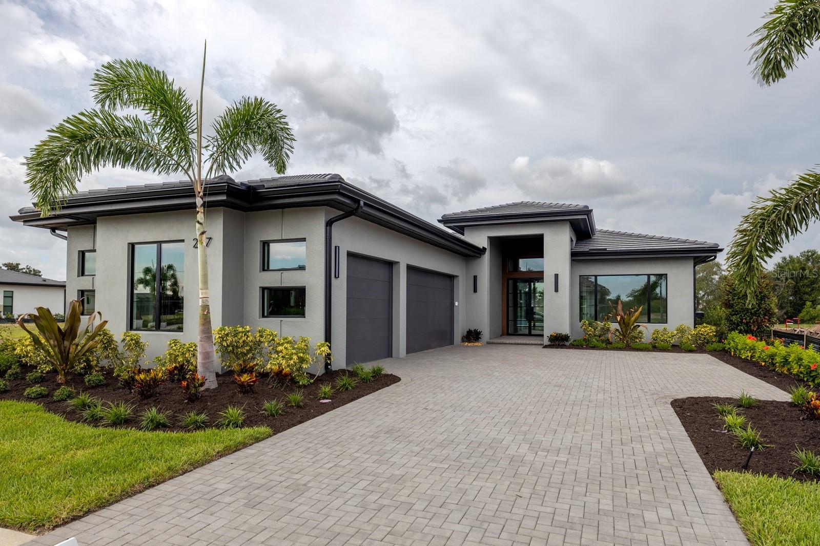 257 Blue Pearl Ct., Sarasota, FL