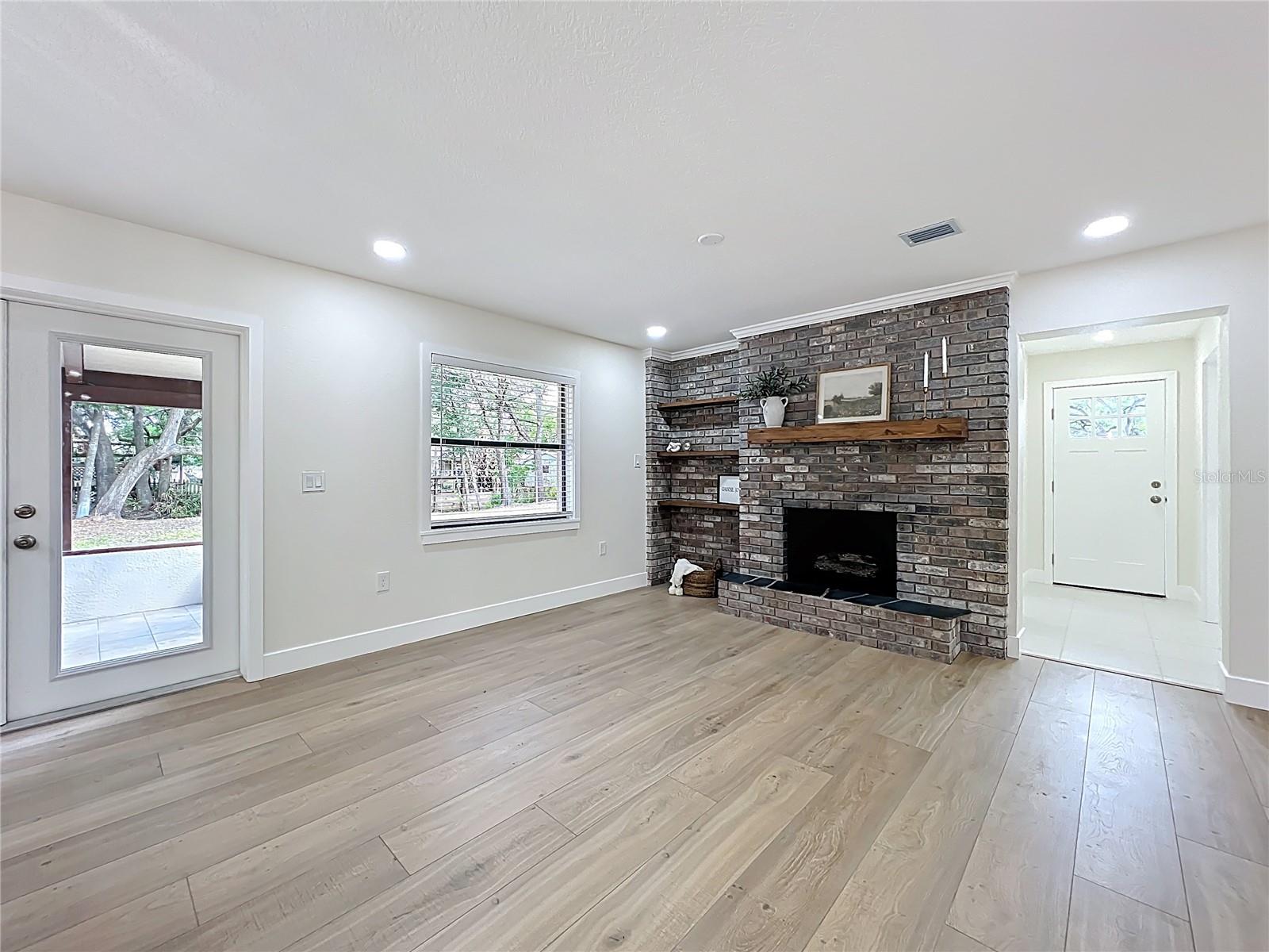 5975 Sheryl Anita Street