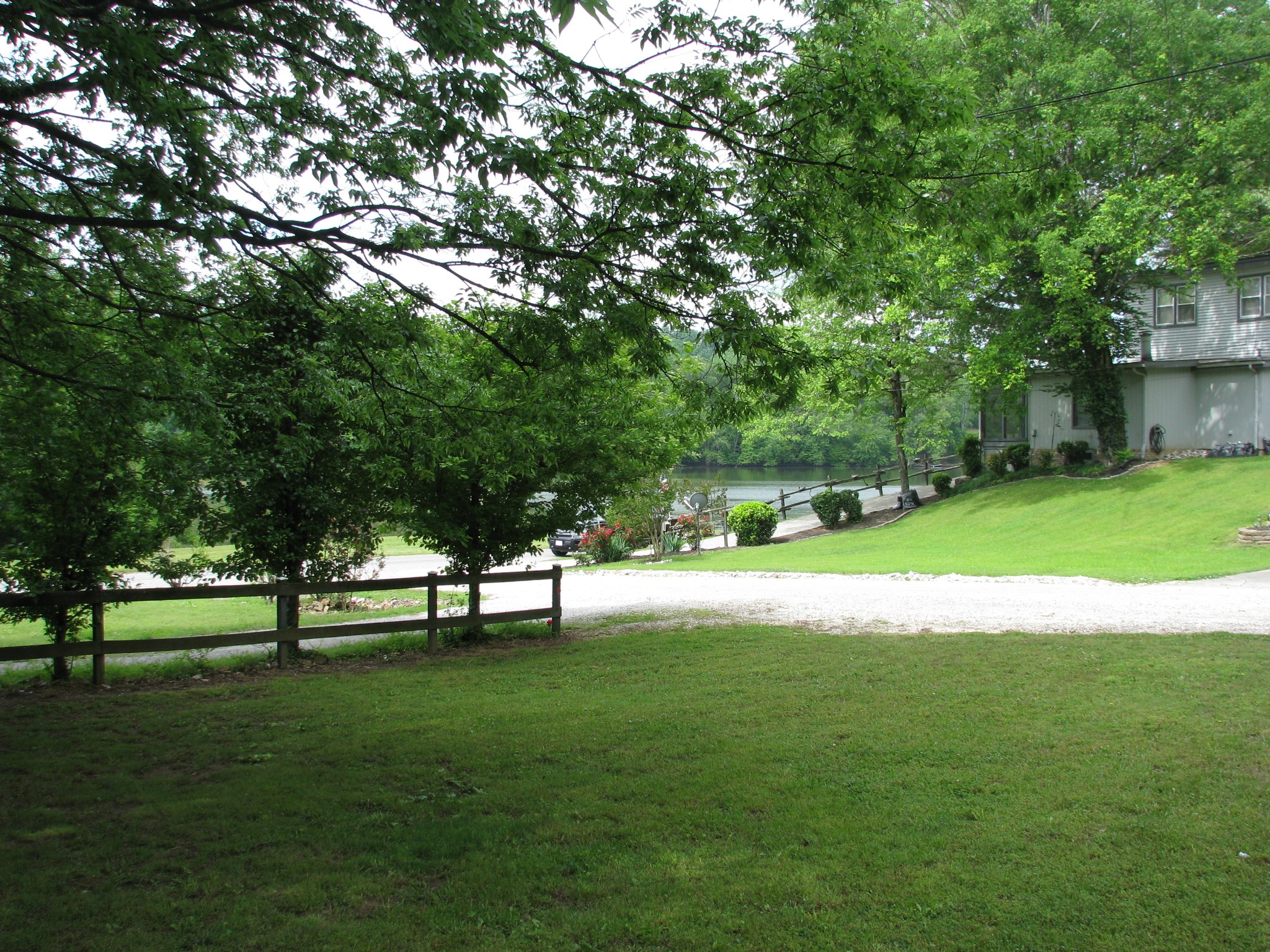 22 Whipperwill Ln