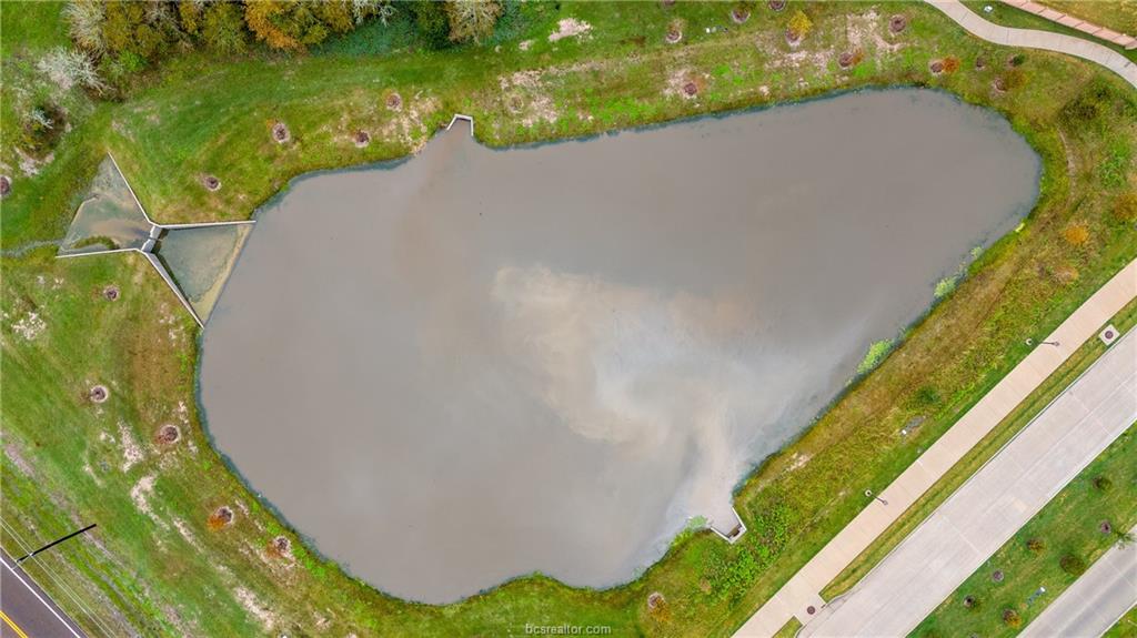 4804 Fox Glove Court