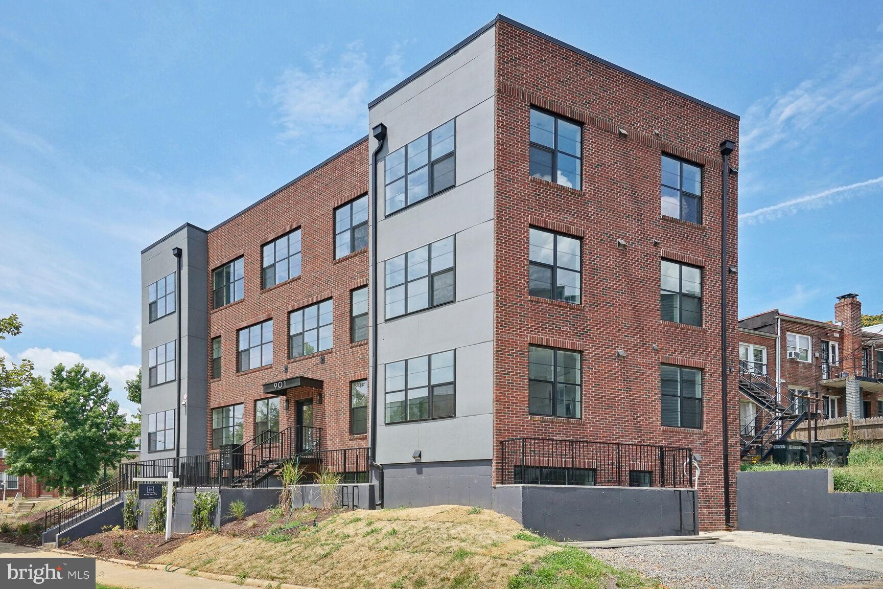 901 19th Street NE PH1, Washington, DC