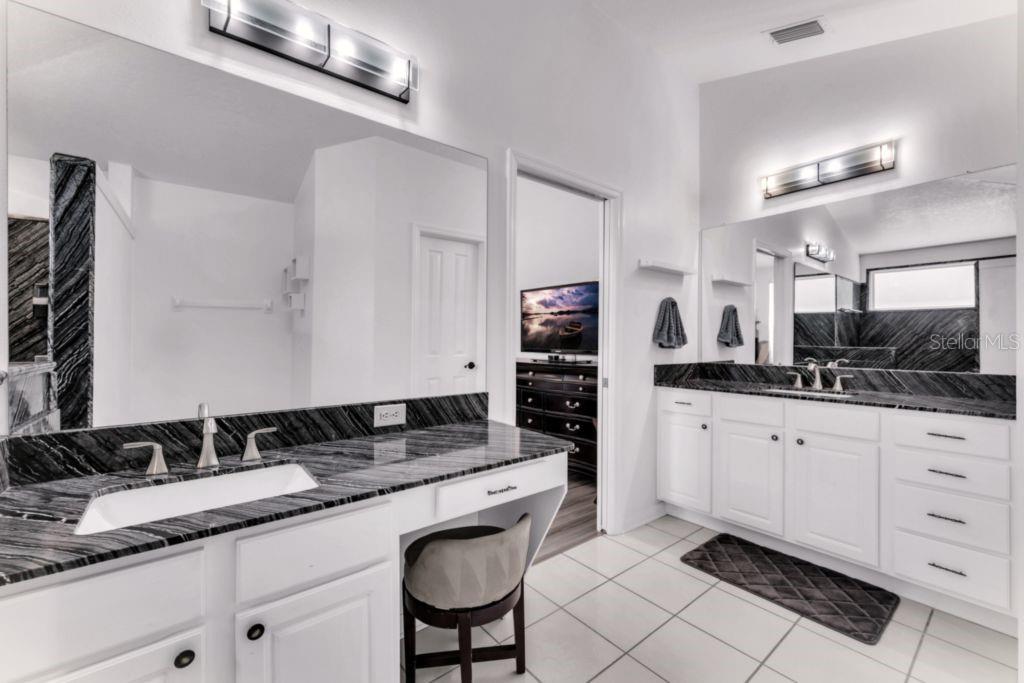 15424 Osprey Glen Drive