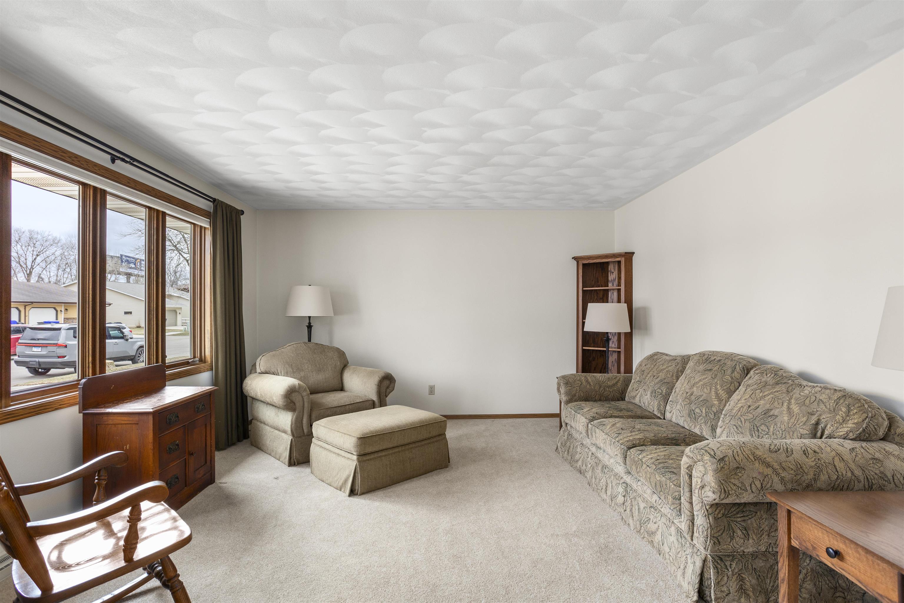 2630 N Birchwood Avenue