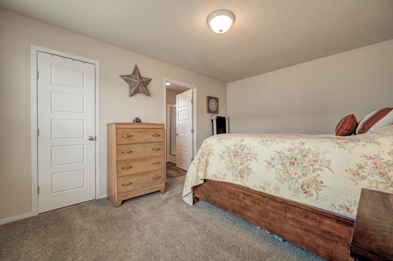 3200 Okoboji Avenue 89