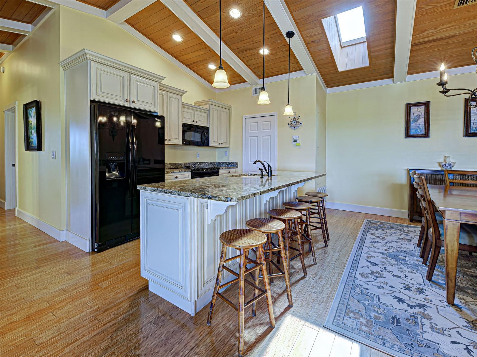 109 Bayshore Road 5