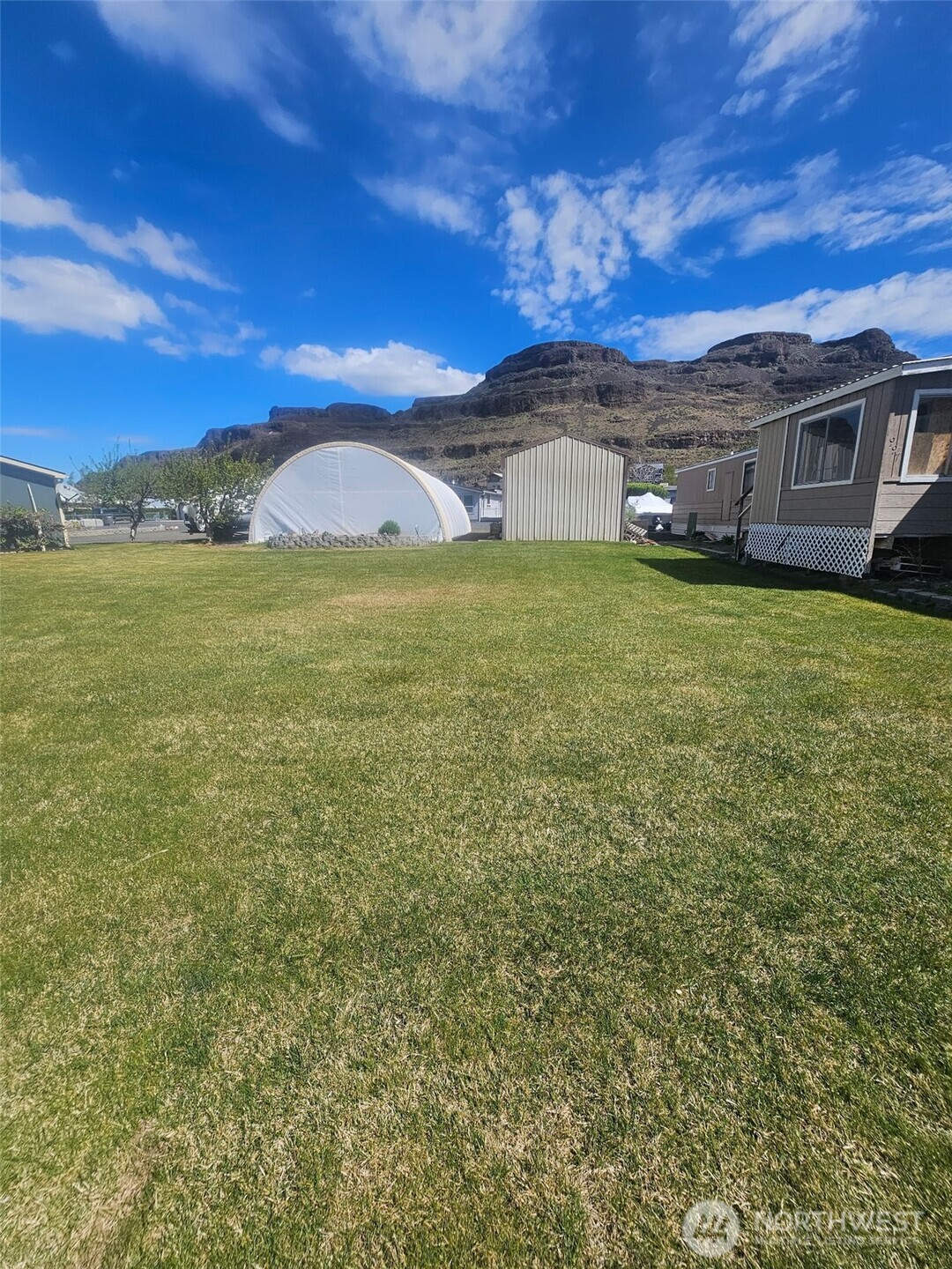 908 Hunter Avenue SW