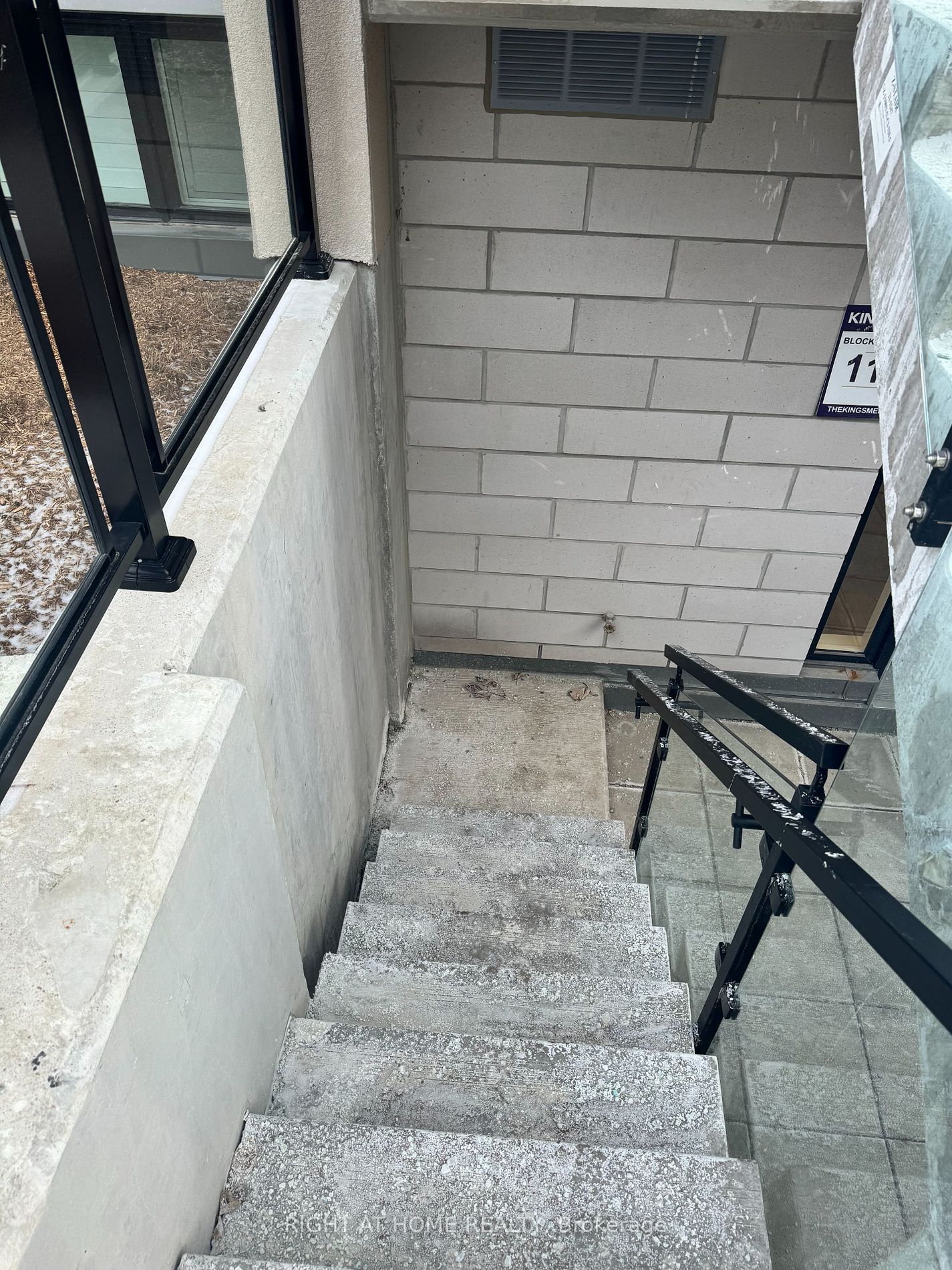 1085 Douglas Mccurdy Comm Rd 112