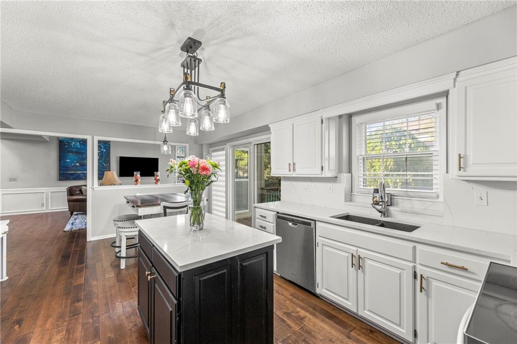 13716 W 75th Terrace