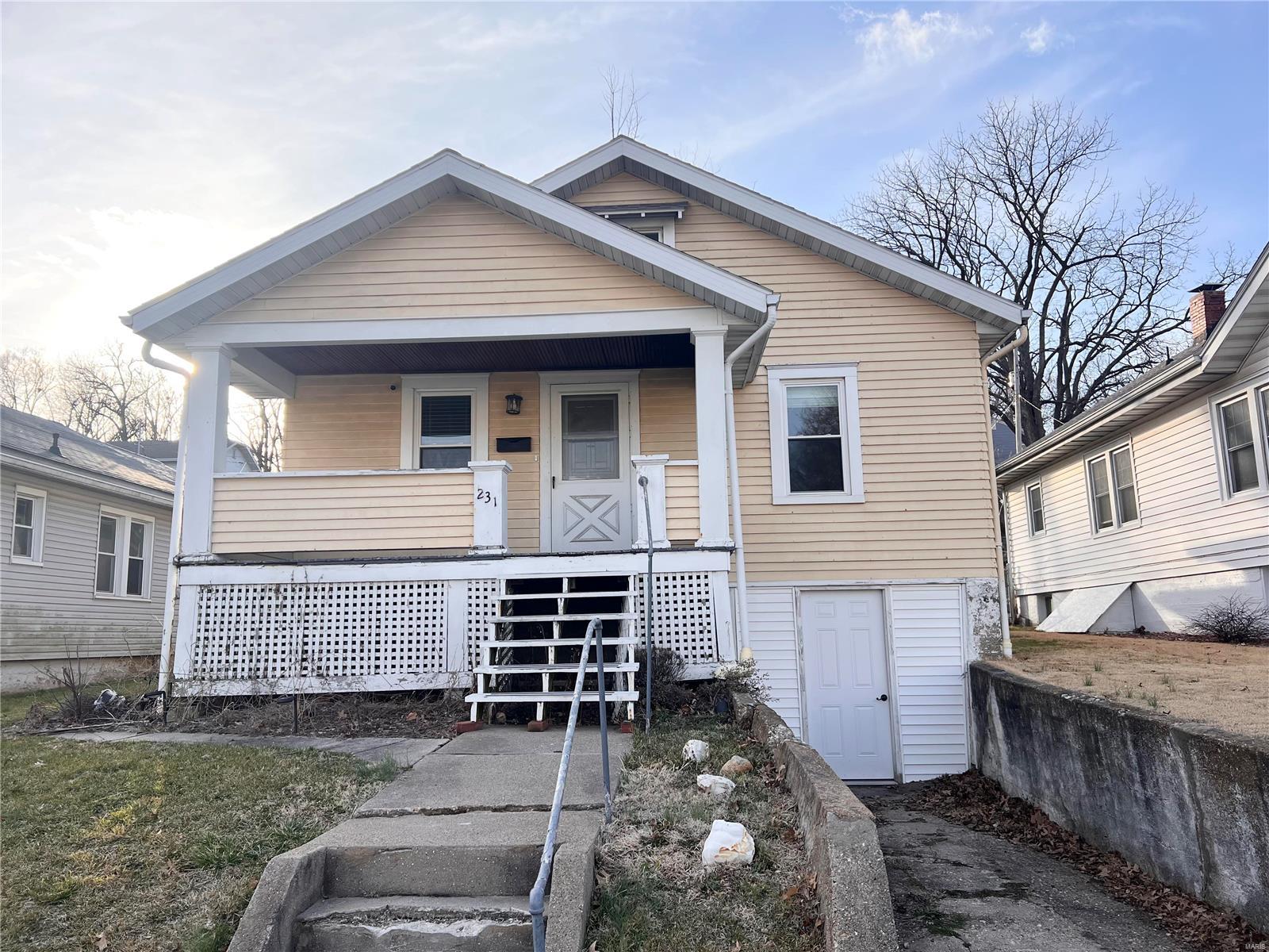 231 Magnolia Avenue