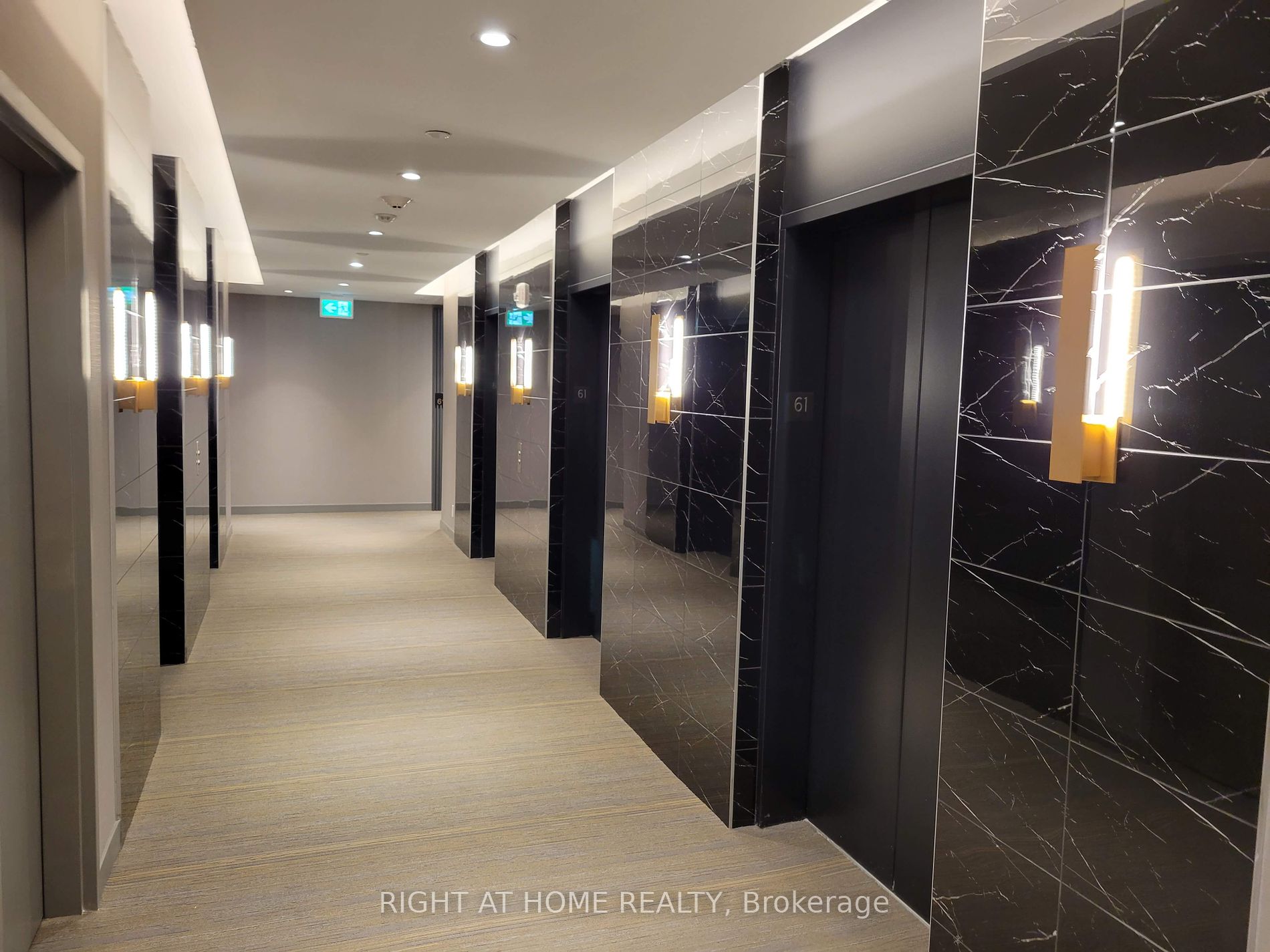 950 Portage Pkwy 6107