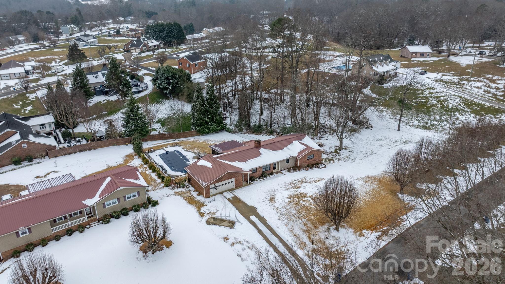 1621 Dakota Drive