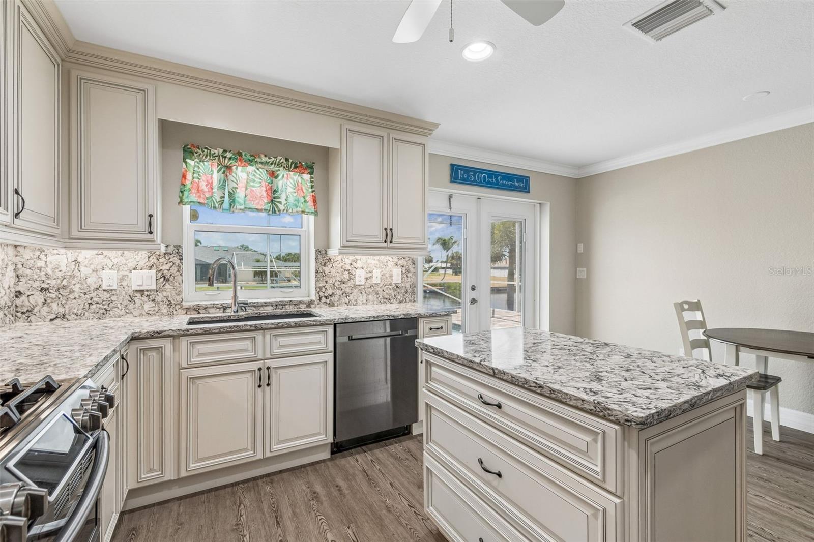 4462 Ewing Circle