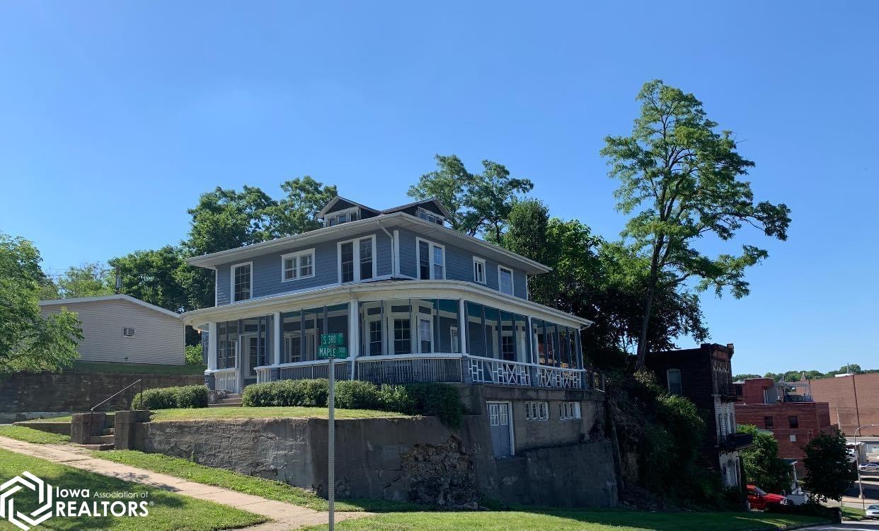 304 Maple Street