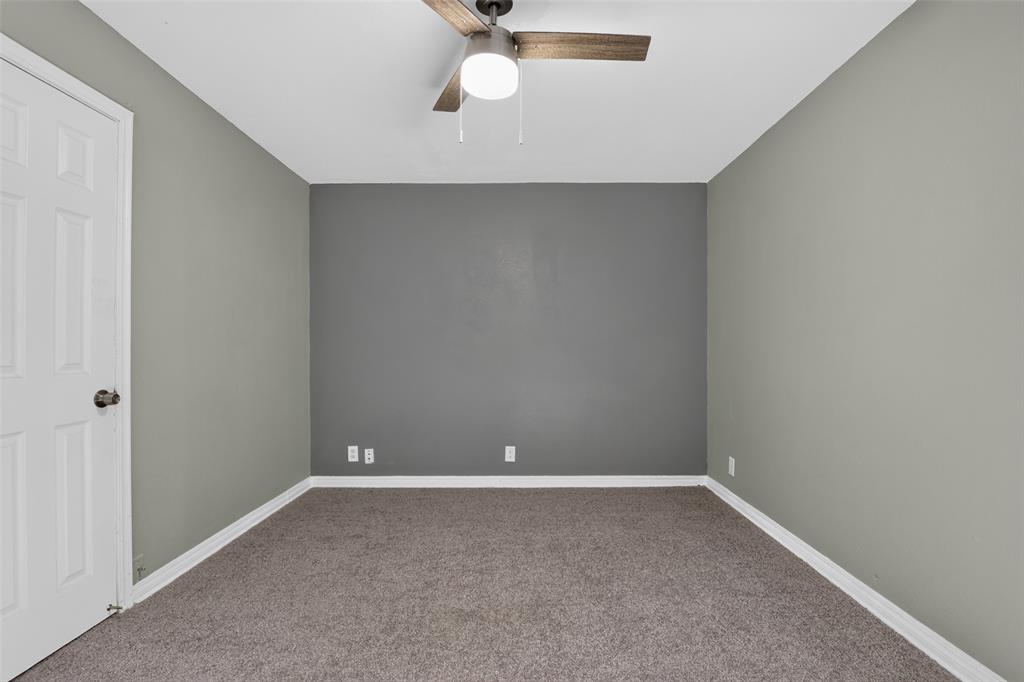 2932 NW 67th Street